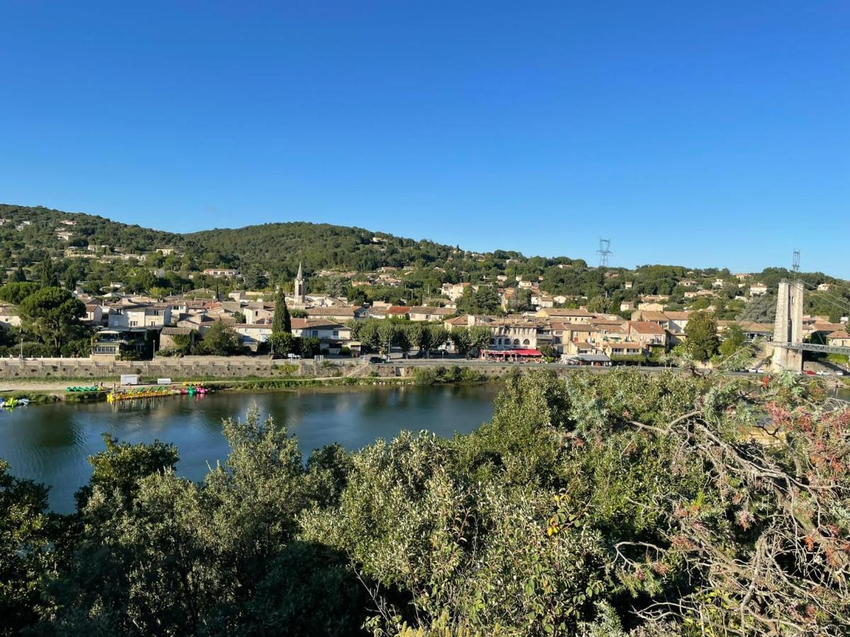 فيلا "Les Tournesols" Saint-Martin-dʼArdèche المظهر الخارجي الصورة
